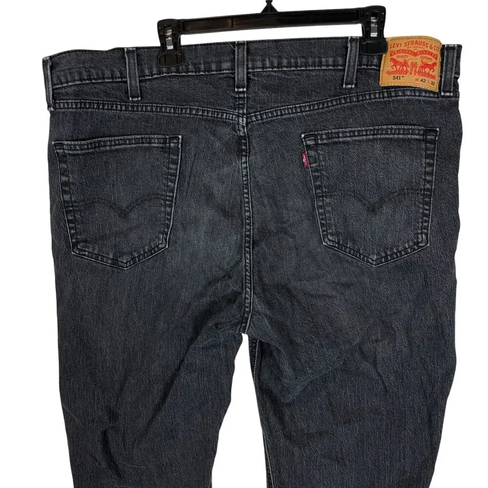 Levis description levi